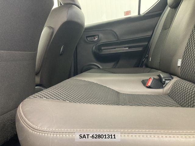 Toyota AQUA 2019-10 337253-29