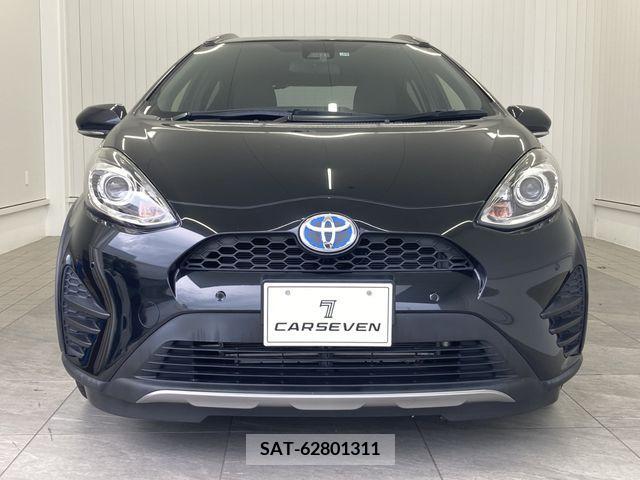 Toyota AQUA 2019-10 337253-1