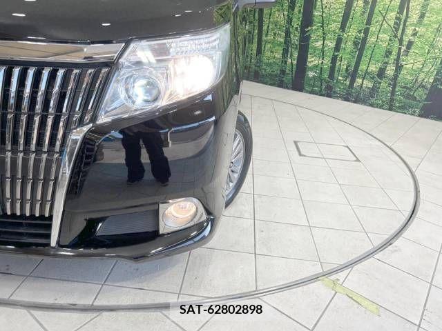 Toyota ESQUIRE 2015-01 328777-13