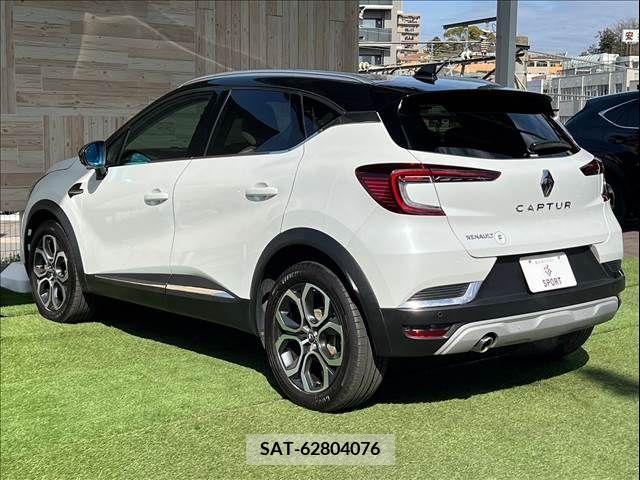 Renault CAPTUR 2021-03 210098-16