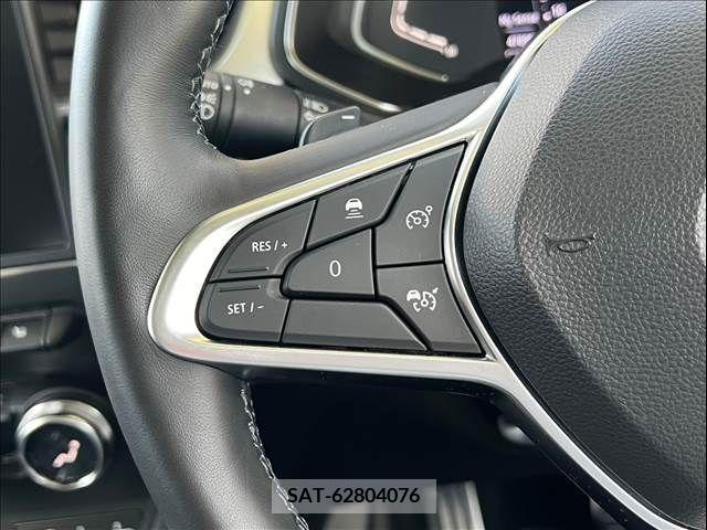 Renault CAPTUR 2021-03 210098-8