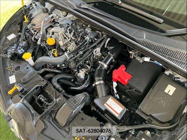 Renault CAPTUR 2021-03 210098-11