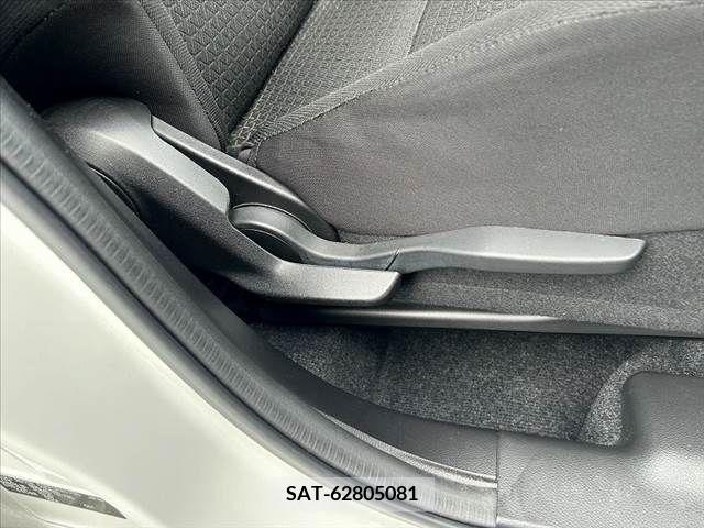 Suzuki SWIFT 2019-04 335609-28