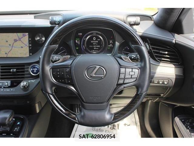 Lexus LS 2017-11 354138-16
