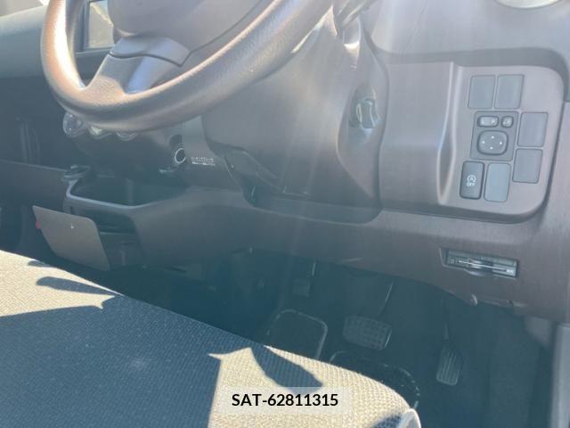 Toyota PASSO 2015-12 393225-17