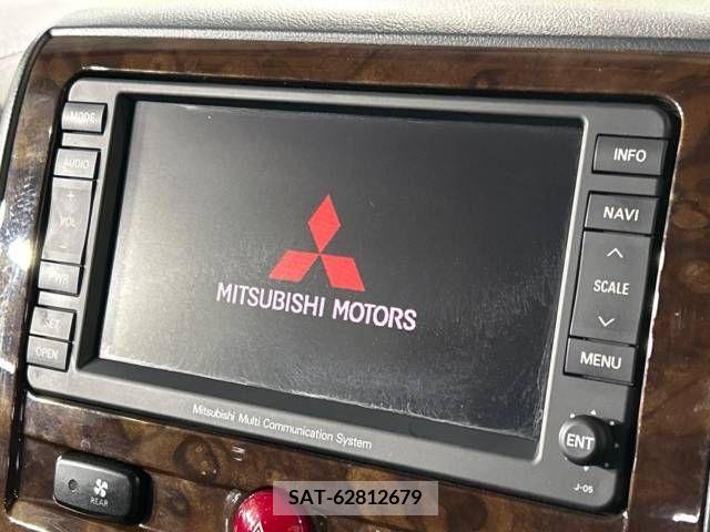 Mitsubishi DELICA D5 2011-07 372777-2