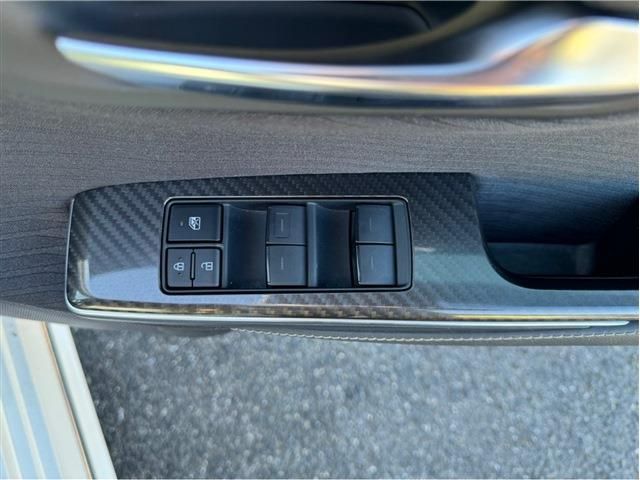 Toyota CROWN SEDAN 2019-03 25998-27