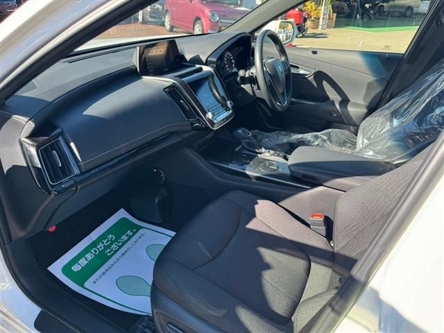 Toyota CROWN SEDAN 2019-03 25998-2