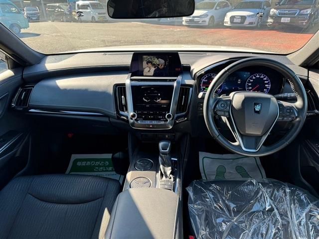 Toyota CROWN SEDAN 2019-03 25998-14