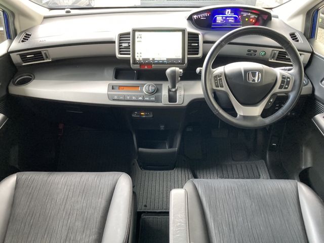 Honda FREED HYBRID 2013-10 195490-7