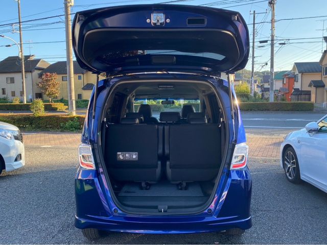 Honda FREED HYBRID 2013-10 195490-17