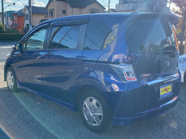 Honda FREED HYBRID 2013-10 195490-3