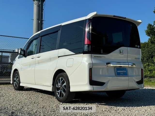 Honda e 2021-03 394314-2