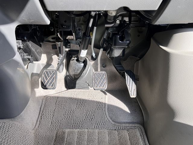 Suzuki EVERY 2021-05 15734-20