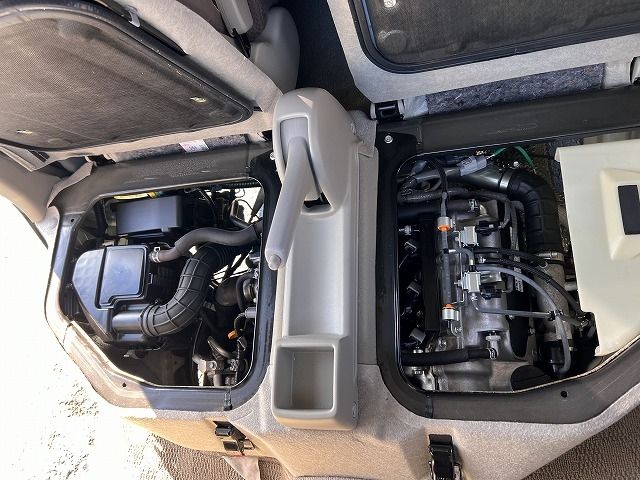 Suzuki EVERY 2021-05 15734-23