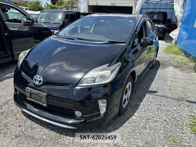 Toyota PRIUS 2015-09 366668-0