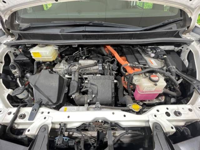 Toyota ESQUIRE 2015-06 196772-19