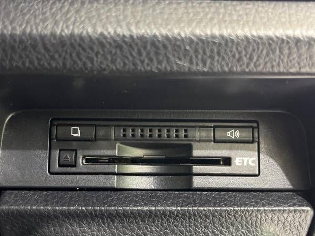 Toyota ESQUIRE 2015-06 196772-4