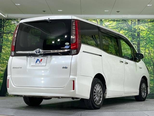 Toyota ESQUIRE 2015-06 196772-18