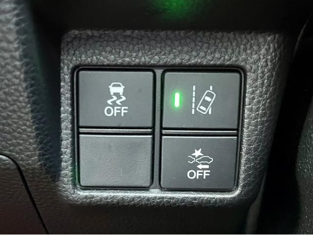 Honda N BOX CUSTOM 2018-11 184685-17