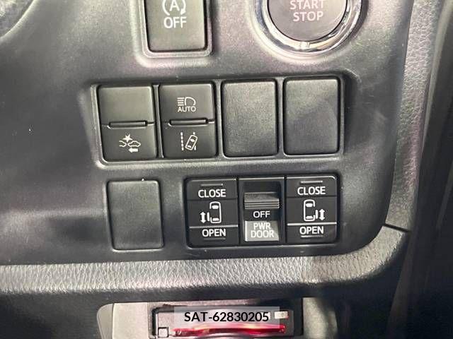Toyota NOAH 2019-12 321666-6
