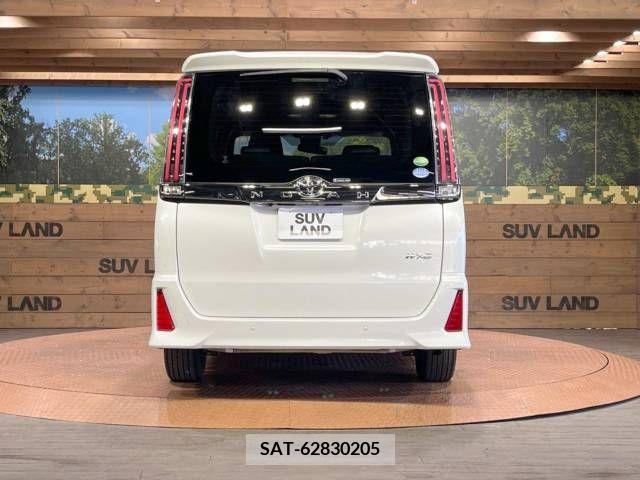 Toyota NOAH 2019-12 321666-17