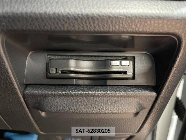 Toyota NOAH 2019-12 321666-7