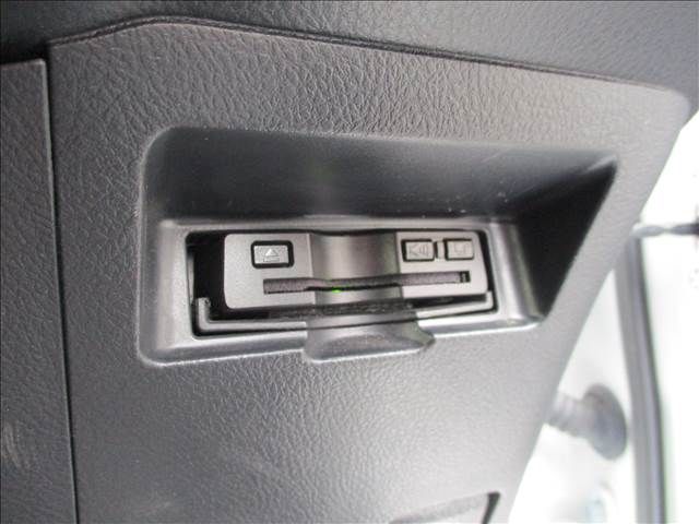 Toyota VITZ 2018-03 1816-8