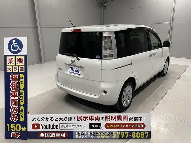 Toyota SIENTA 2013-11 298353-10