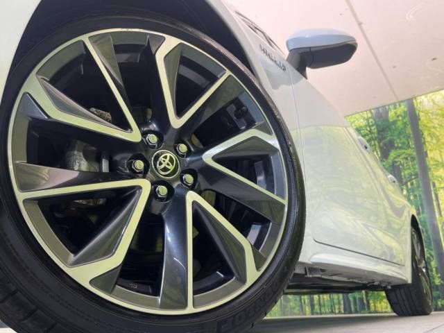 Toyota COROLLA SPORT 2023-06 182693-13