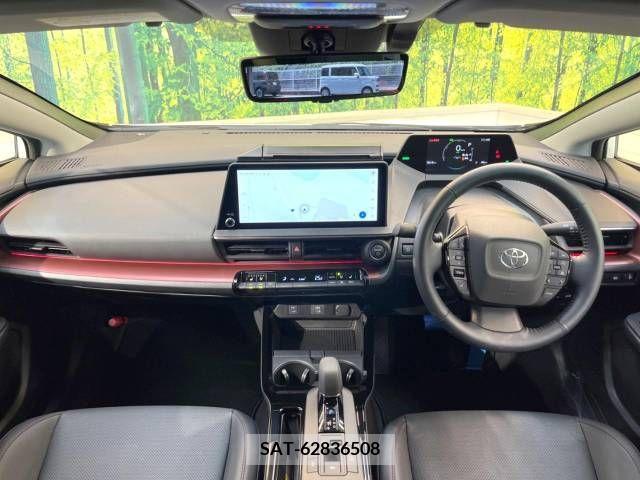 Toyota PRIUS 2023-04 393401-1