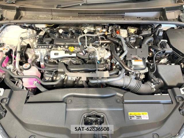 Toyota PRIUS 2023-04 393401-18