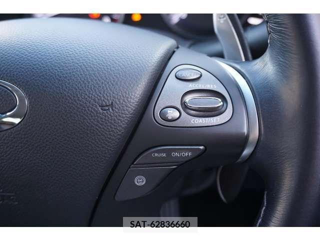Nissan FUGA 2015-03 218997-10