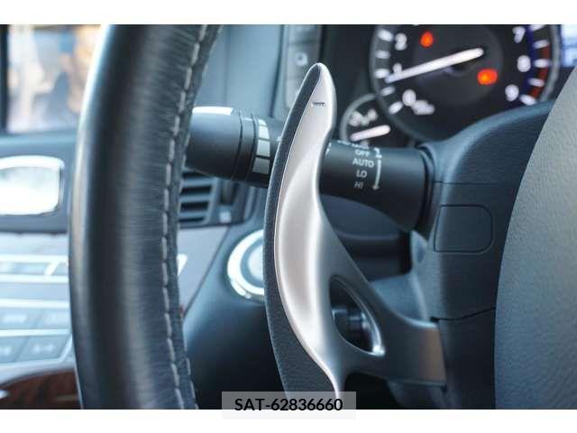 Nissan FUGA 2015-03 218997-11