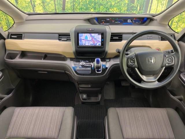 Honda FREED HYBRID 2016-11 193856-1