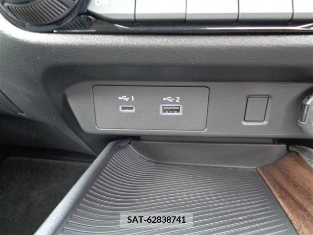 Nissan AURA 2023-06 331218-22