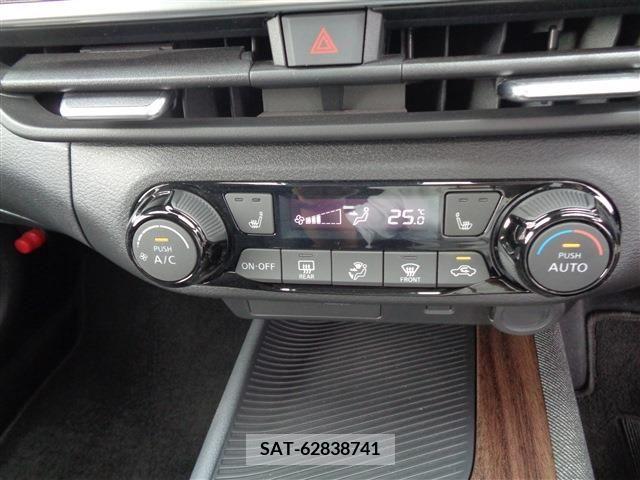 Nissan AURA 2023-06 331218-21