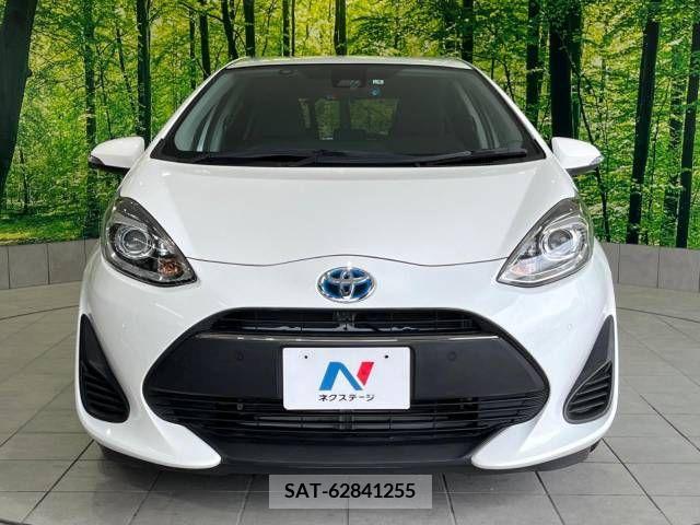 Toyota AQUA 2019-04 380709-14