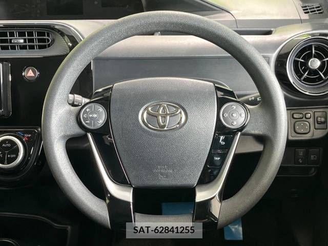 Toyota AQUA 2019-04 380709-11