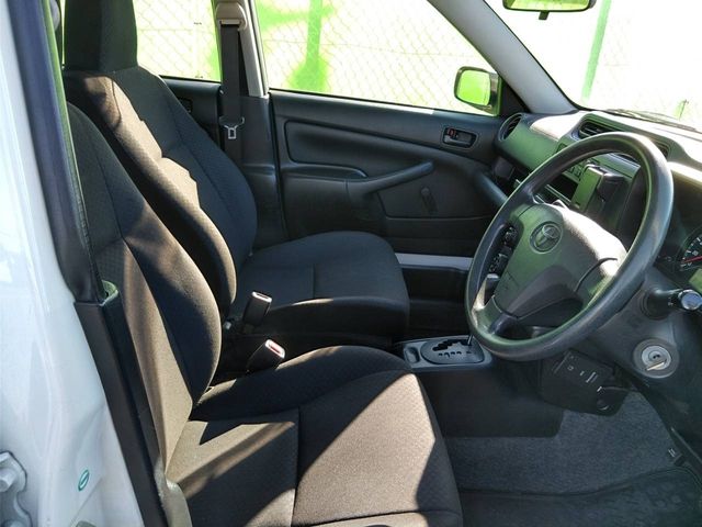 Toyota SUCCEED VAN 2014-10 15759-6