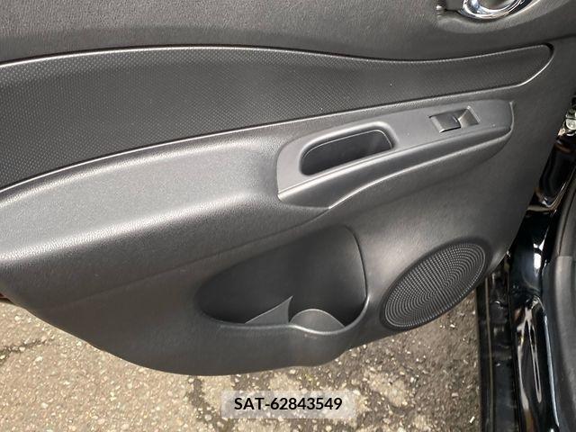 Nissan NOTE 2018-02 249191-4