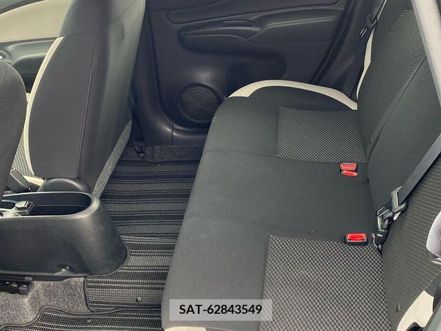 Nissan NOTE 2018-02 249191-3