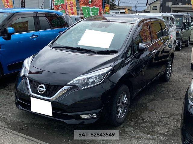 Nissan NOTE 2018-02 249191-2
