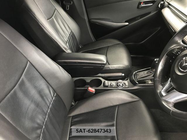 Mazda DEMIO 2016-11 267655-13