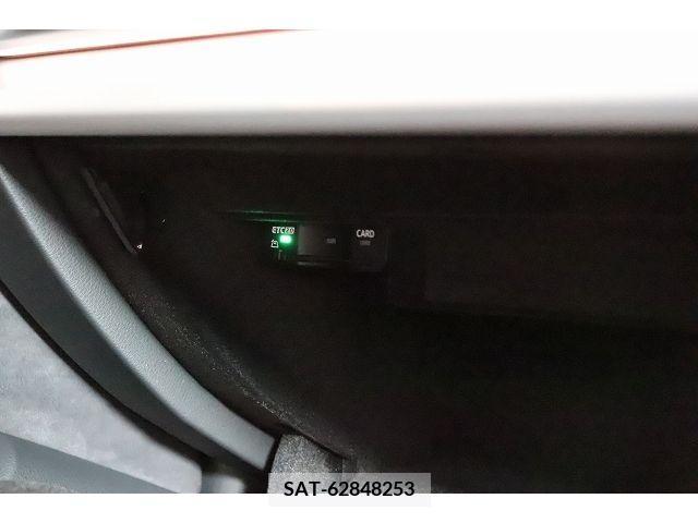 Audi Q7 2023-09 374389-24