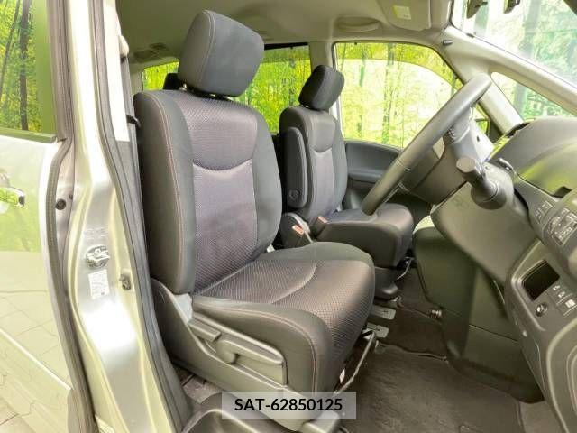 Nissan SERENA 2012-07 324910-8