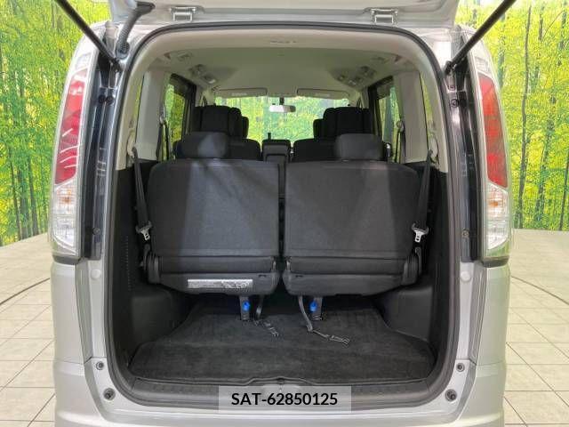 Nissan SERENA 2012-07 324910-11