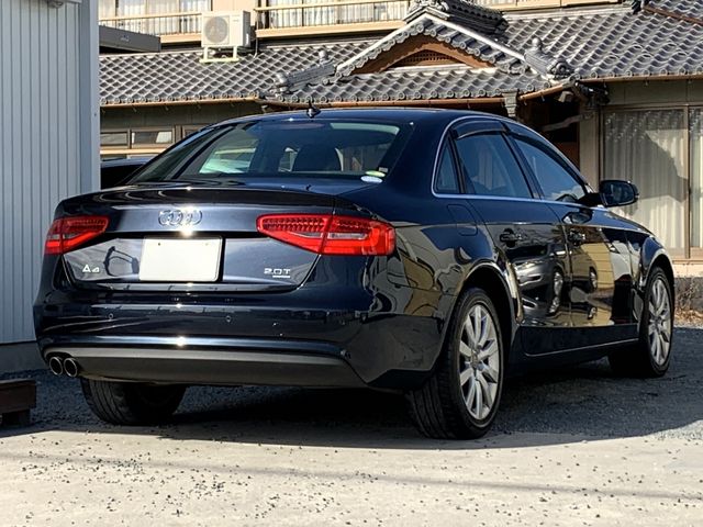 Audi A4 2014-03 181403-26