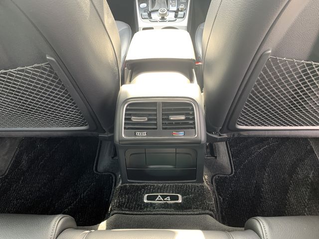 Audi A4 2014-03 181403-17
