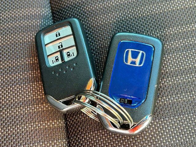 Honda FREED HYBRID 2017-06 29072-4